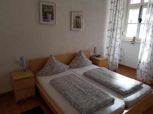 Postel nebo postele na pokoji v ubytování Weingut-Klosterhof