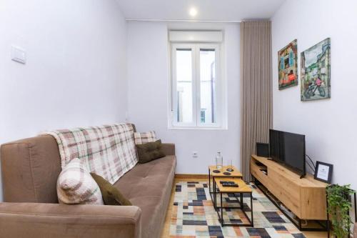Francisca City House