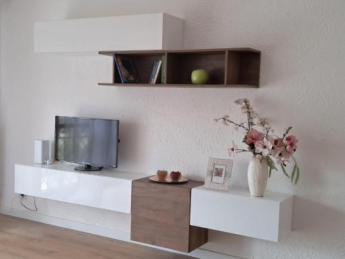 Astrea Holiday Home