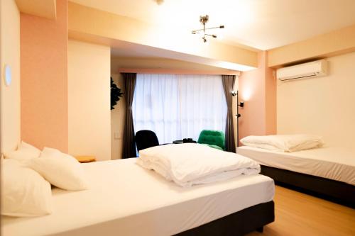 Tasone Stay OSAKA ATS702