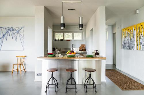 Luxury Nature Retreat Villa Planchette 4 - Happy Rentals