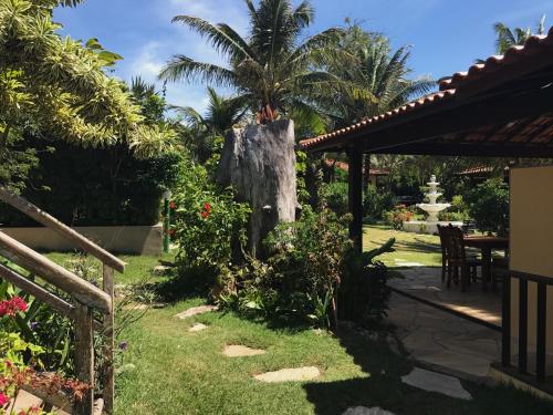 Taman di luar Condominio Via Del Mare