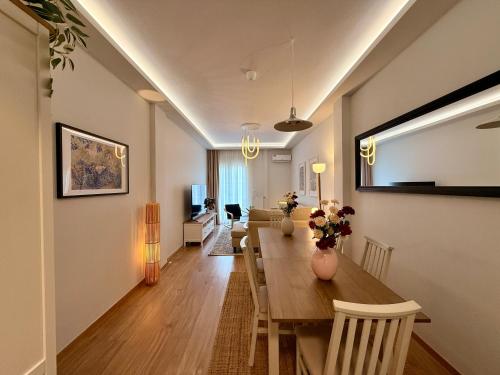 Amaro, Spacious 3BD Apt near the Seafront