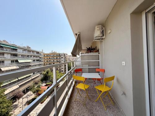Amaro, Spacious 3BD Apt near the Seafront