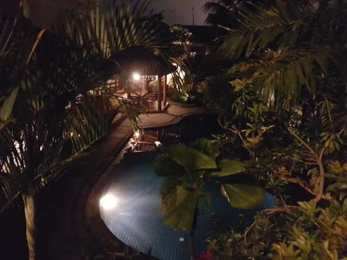 Un jardín fuera de Jos & Hanny Homestay