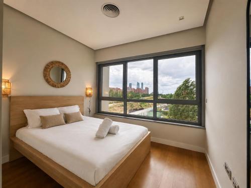 Apartamento Clásico con balcón en Sanchinarro