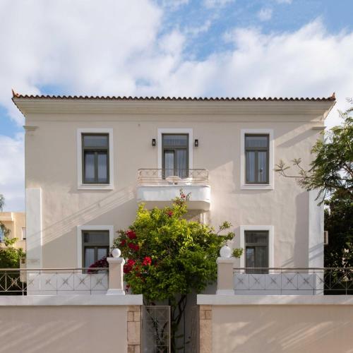 Epavli Boutique Luxury Suites