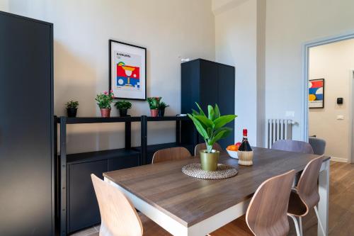 Foster Guest House