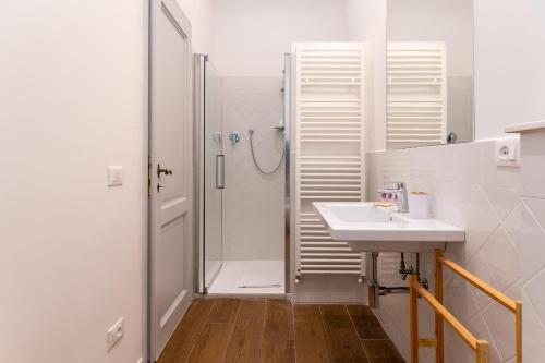 Foster Guest House