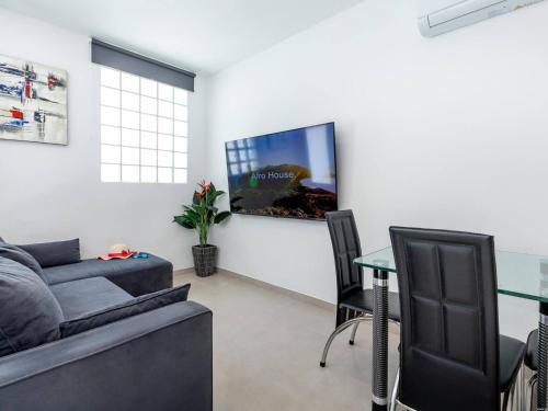 3 Charming Apartment in Las Americas