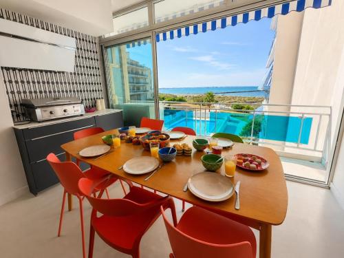 Appt 4 chambres-vue mer - piscine - parking