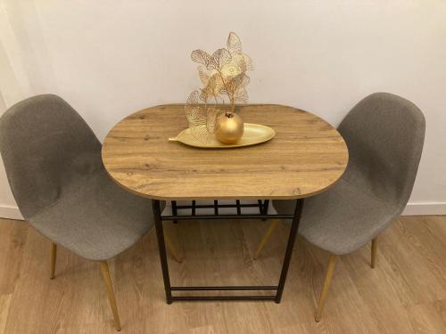 Venus Charming studio in old town Triana San Telmo