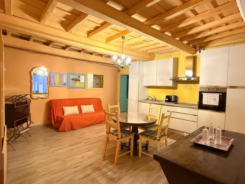 Contemporary loft steps from Piazza Navona - Casa Gove