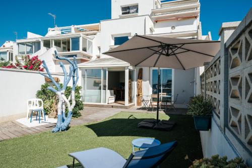 La marina bleue