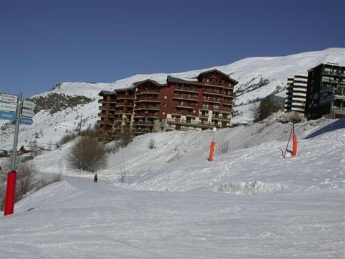 Résidence Balcons D'olympie - Appartement chaleureux pour 8 personnes avec vue sur les pistes MAE-4354