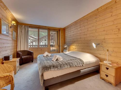 Confortable appartement 4 pièces avec wifi, parking, exposé Sud près des pistes à Val-d'Isère.