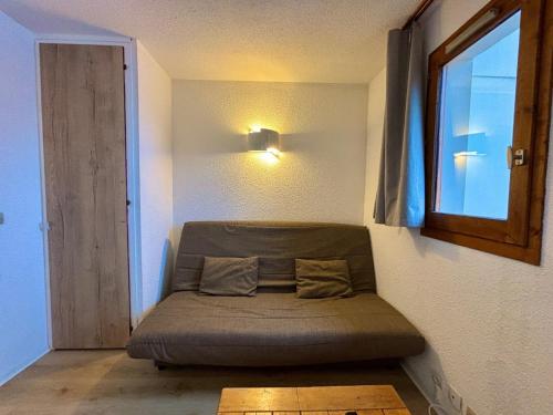 Résidence Carlines I - Studio 4 personnes au pied des pistes aux Ménuires MAE-5694