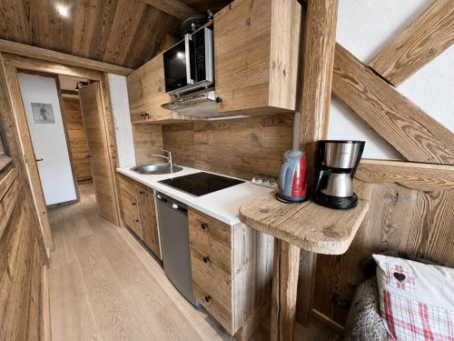 Résidence Necou - Studio déco style chalet en bord de pistes pour 3 personnes MAE-5954