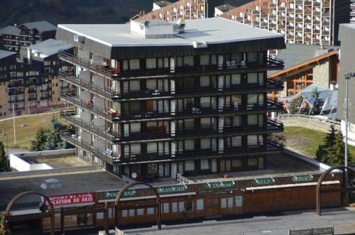 Résidence Oisans - Appartement chaleureux ski aux pieds aux Ménuires pour 5 personnes MAE-4874