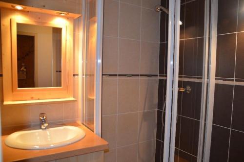 Résidence Villaret - Chaleureux studio cabine aux Ménuires pour 3 personnes MAE-5794
