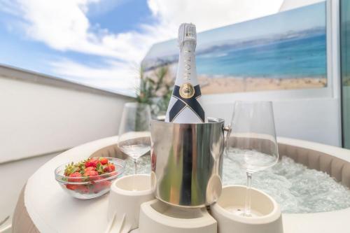 the terrace of dreams