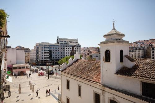Modern Flat in Historic Mouraria
