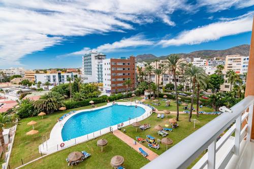 Sea-view suite with 3 balconies and home cinema