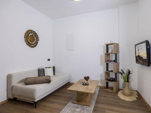 Apartment Eberharter am Schweinberg by Interhome