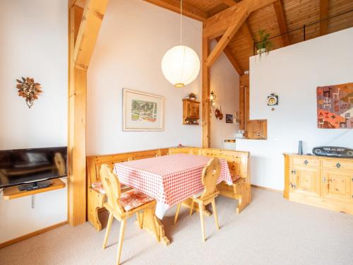 Apartment Casa Pleun by Interhome