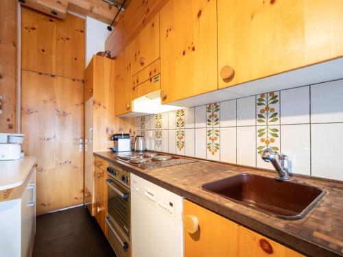 Apartment Casa Pleun by Interhome