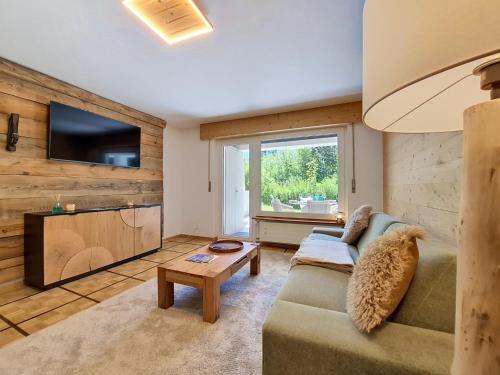 Apartment Les Ambassadeurs B 3 by Interhome