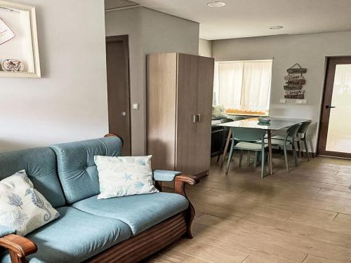 Holiday Home Coral by Interhome