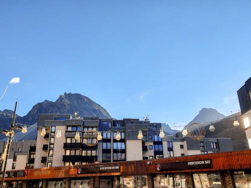 Apartment Les Grandes Platières - Val Claret-29 by Interhome