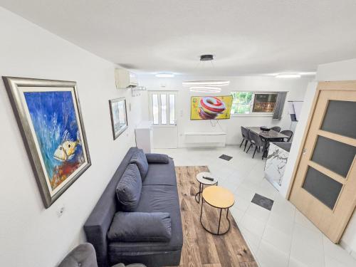 Apartment Lux Adriatica 1 by Interhome