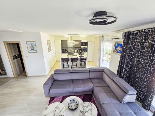 Apartment Lux Adriatica 3 by Interhome
