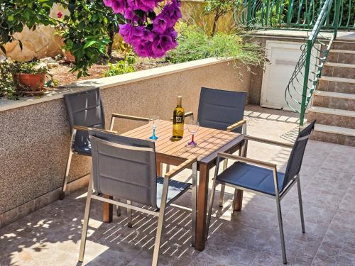 Apartment Lux Adriatica 2 by Interhome