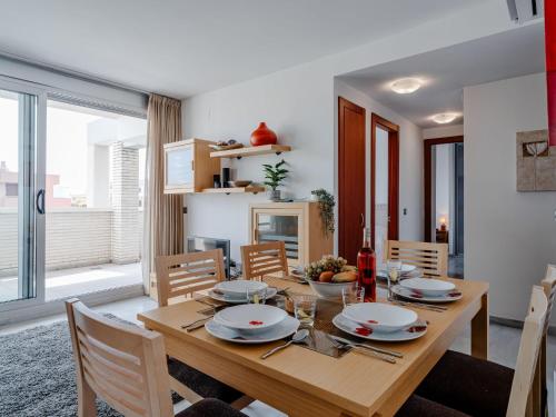 Apartment Elegance Sol by Interhome
