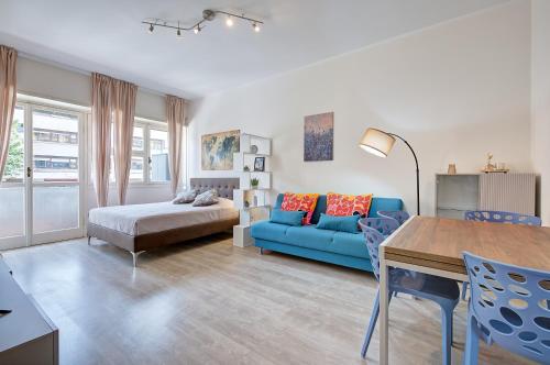 Cardano's Nice Apartment