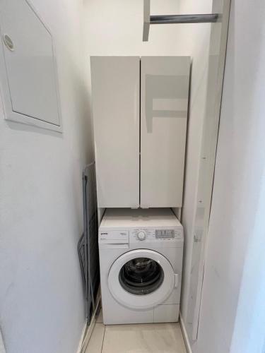 Apartment For Family & Friends I HL18