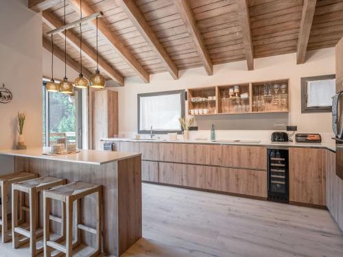 Chalet neuf à Morzine pour 10 pers., vue montagne, parking