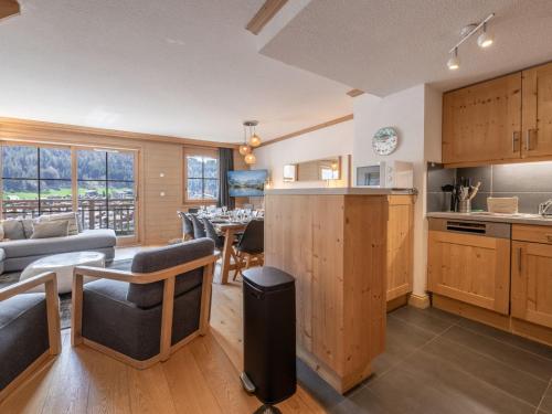 Duplex lumineux à Morzine avec parking, proche des pistes, idéal pour 8 personnes