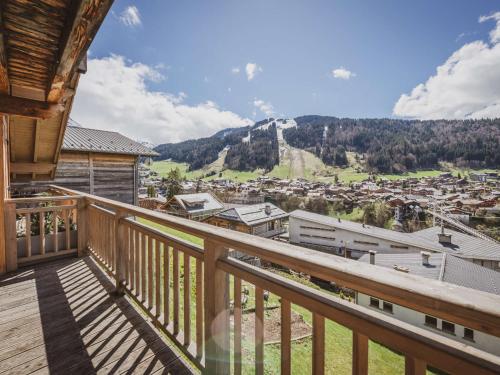 Duplex lumineux à Morzine avec parking, proche des pistes, idéal pour 8 personnes