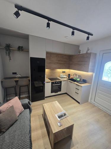 Katerina - Modern & Cozy Apartment