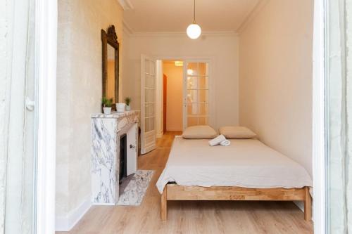 Elegant 2-bedroom apartment Carré d'Or Bordeaux 2 Bedrooms