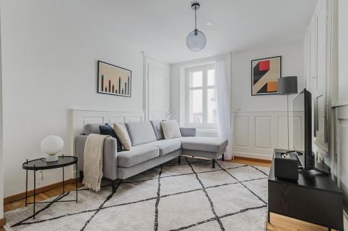 Lavender Suite - Bright 4.5-Room Apartment