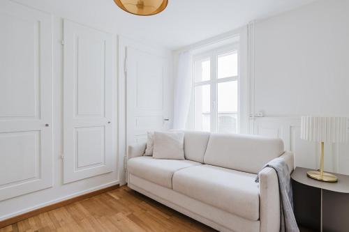 Lavender Suite - Bright 4.5-Room Apartment