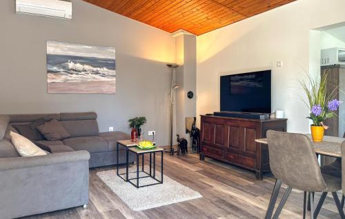 Nice Home In Porec With Swimming Pool