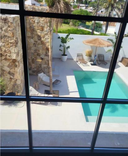 Villa One One One