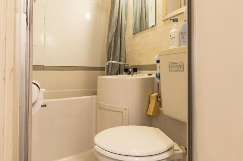 Shin-Nakano Apartment #105