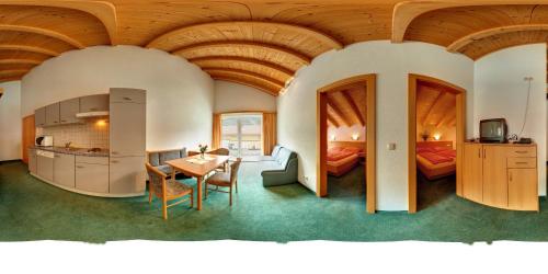 Gallery image of Hotel Alpenrose in Fendels